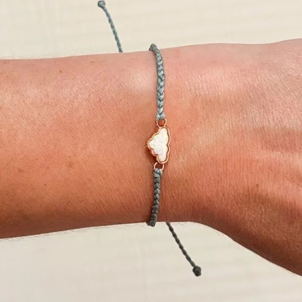 Pura Vida Opal Cloud Charm smoke blue bracelet